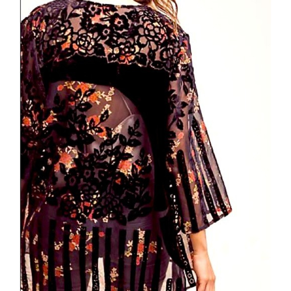 Urban Outfitters Kimono One Size Black Velvet Burnout Whimsigoth Fairy Shawl - Picture 10 of 14